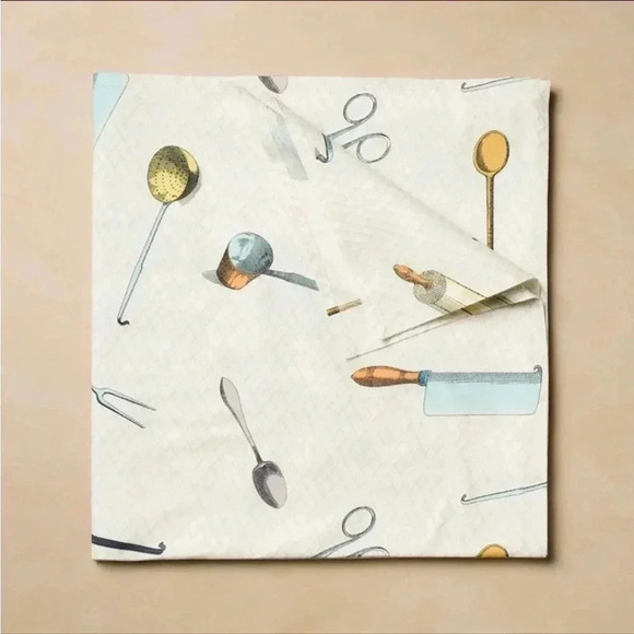 NWT 104"x60" Cutlery Toss Printed Rectangle
Tablecloth - John Derian for Target - Picture 2 of 4